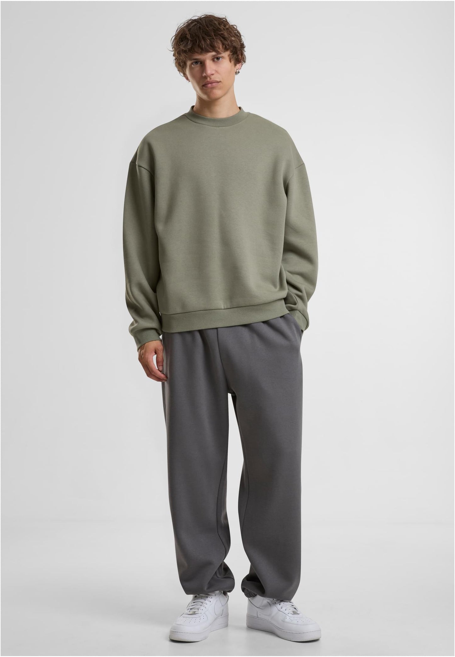 Fluffy Sweatpants 330 GSM