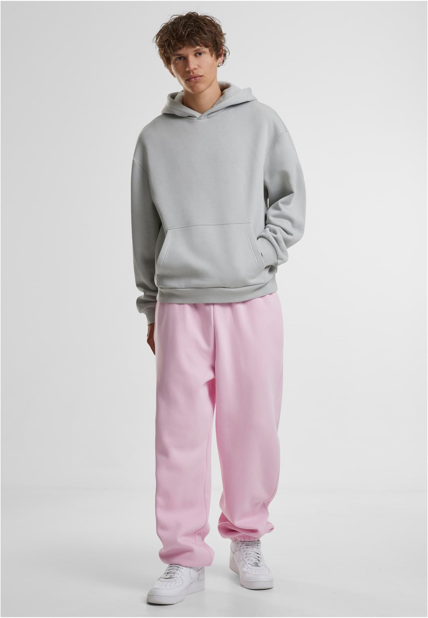 Fluffy Sweatpants 330 GSM