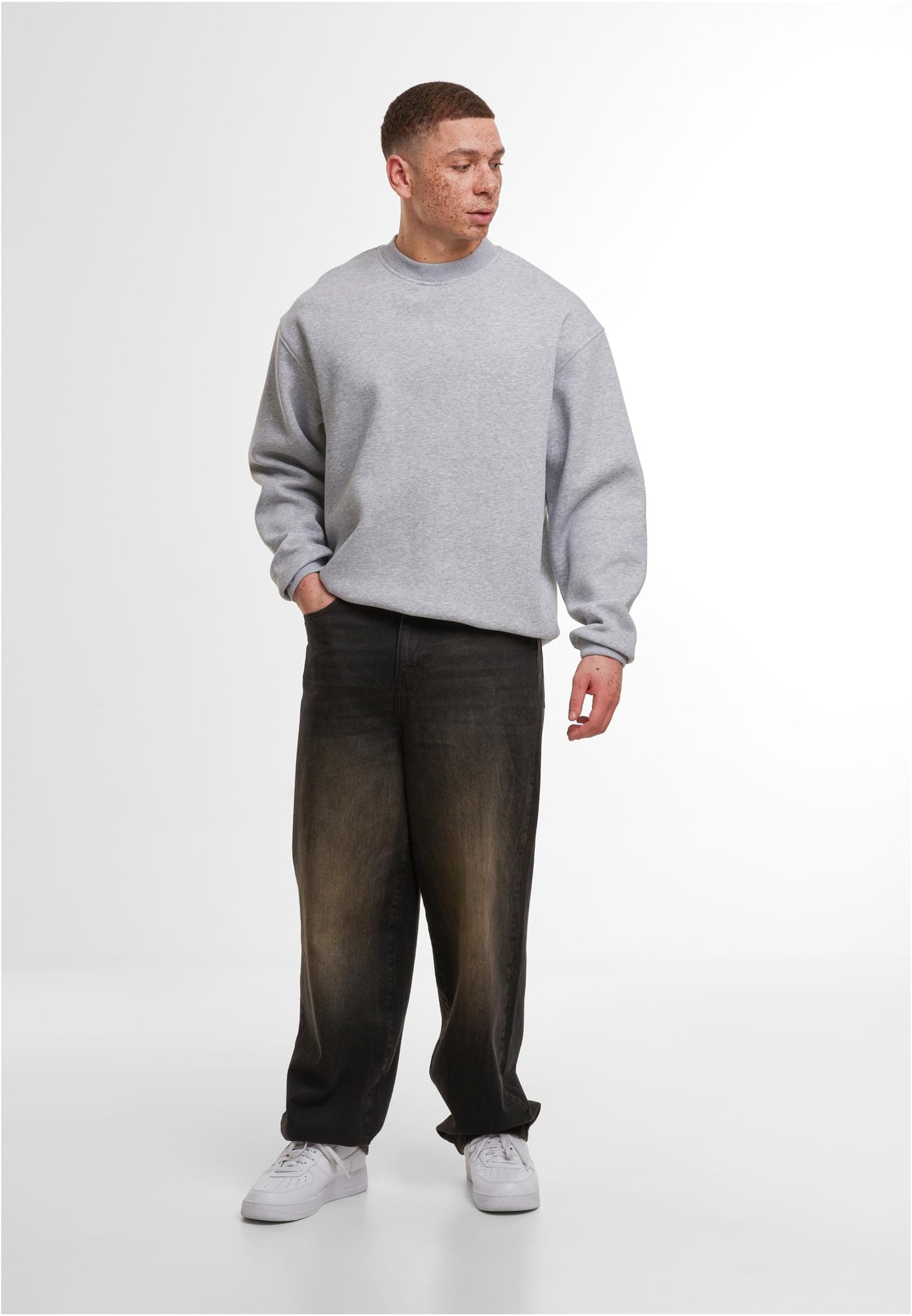 Loose Fit Sweatshirt
