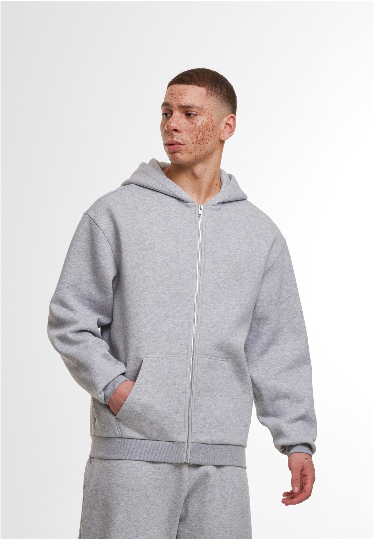 Loose Fit Zip Hoody