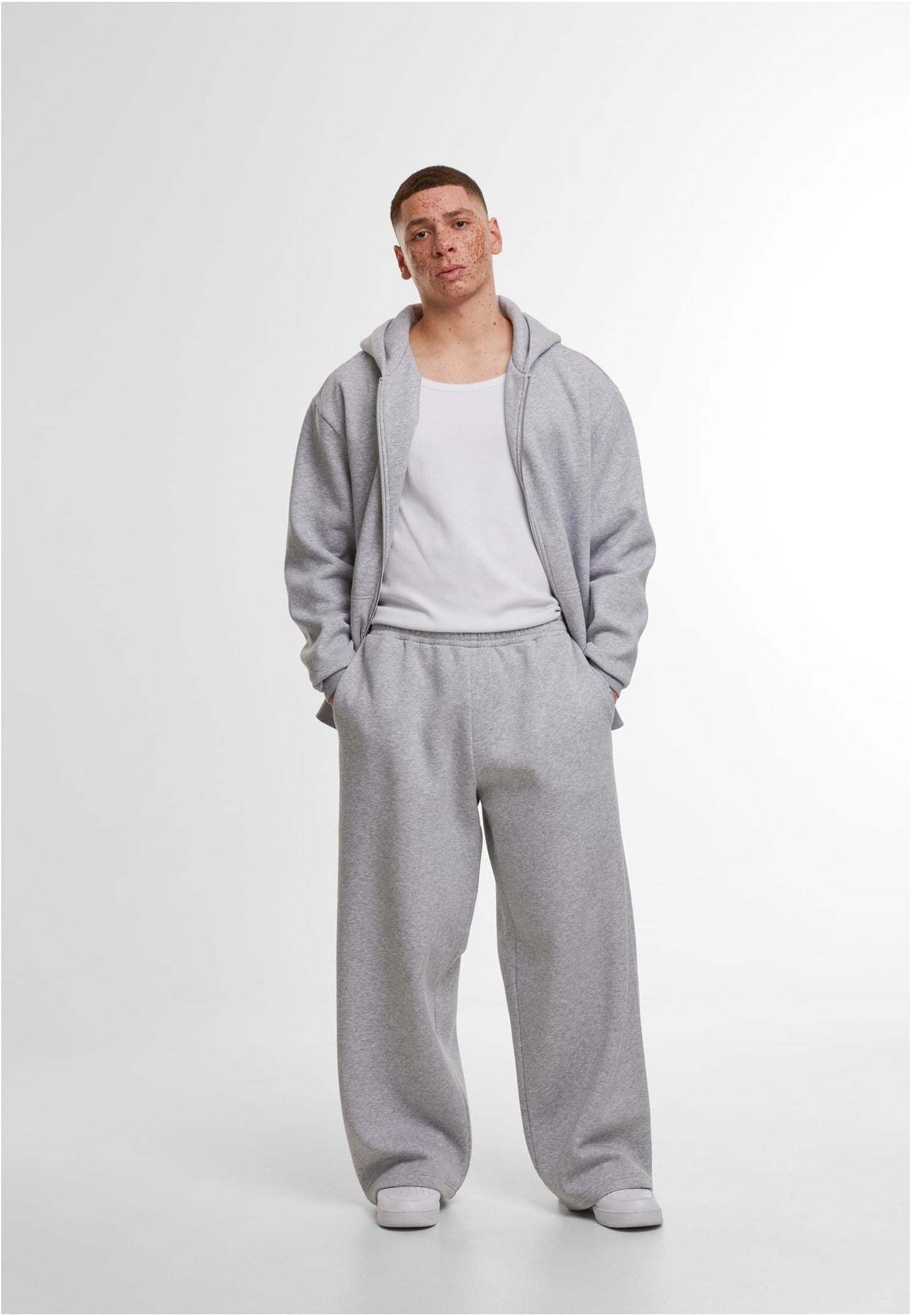 Loose Fit Zip Hoody