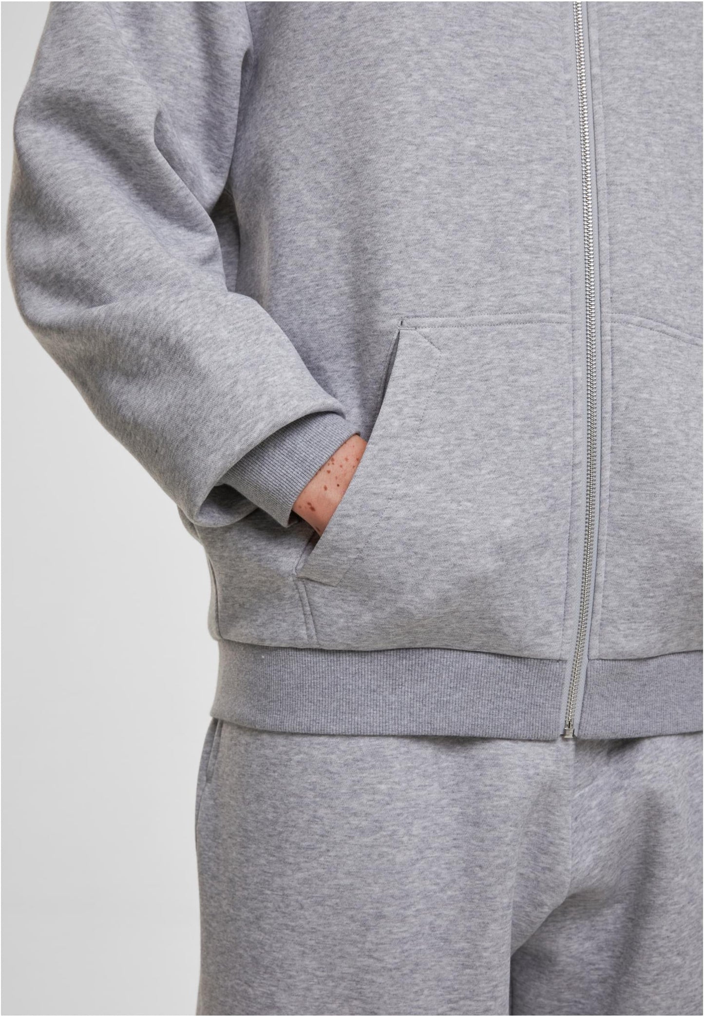 Loose Fit Zip Hoody